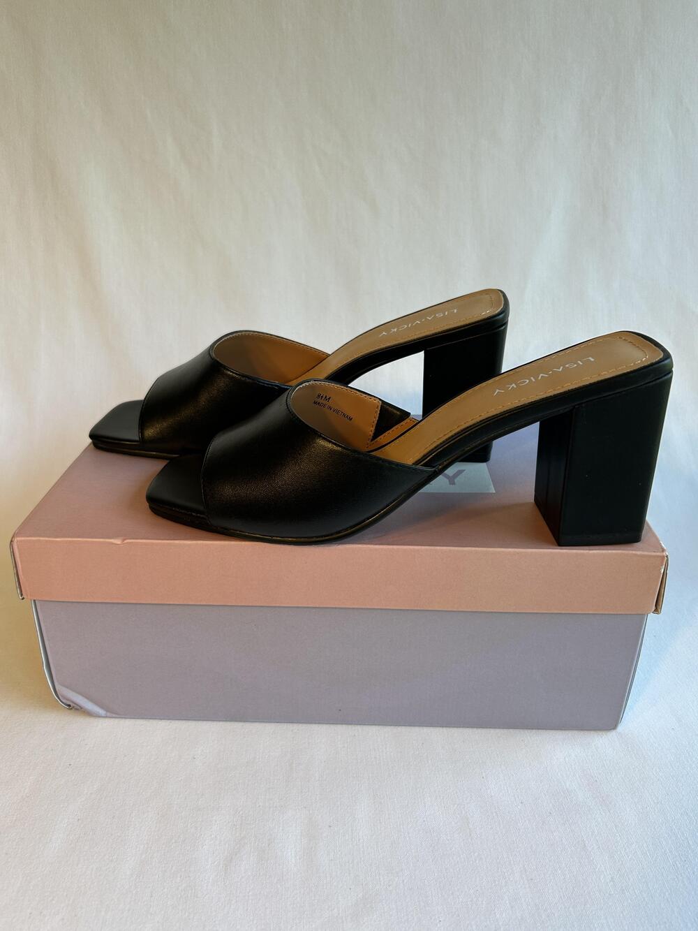 Lisa Vicky Shoes Womens Size 8.5 Virtue-V Block Heel Mule Sandals Sheep Nappa